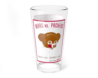1946 Football Bears vs Packers Wrigley Field Football Mixing Glass, 16oz