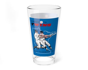 Mixing Glass, 16oz - 1961 Baseball Minnesota Twins. Vintage Barware, Sports Fan Gift, Baseball Collectible, Minnesota Twins Memorabilia,