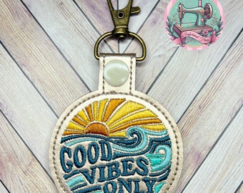 Retro Sunset Ocean Beach Scene Keychain Key Fob Bag Tag Charm