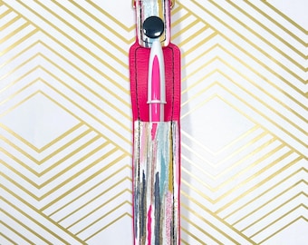 Pen Holder Keychain