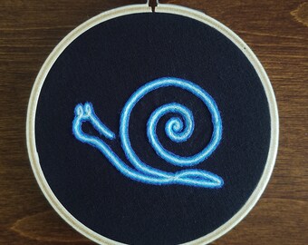 Neon effect snail embroidery 4 inch hoop