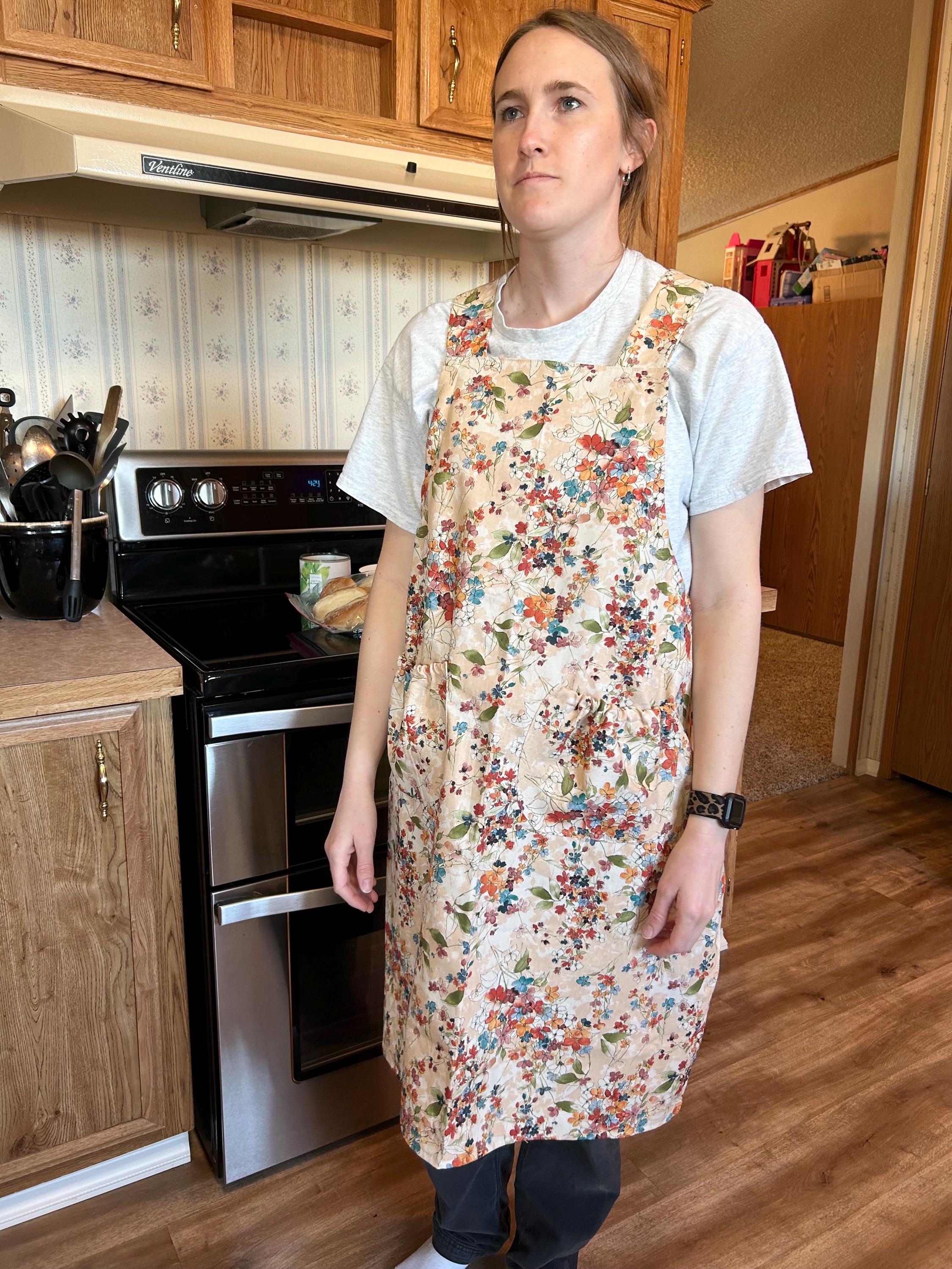 Cross back pinafore Apron with pockets for x- small women cotton canvas