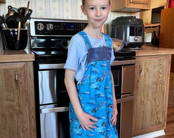 Shark Cross back  Apron with pockets for children size 6-8