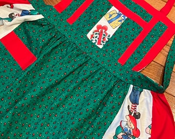 Child’s Christmas Apron - Vintage Style Apron - Kitchen Apron - Red & Green - Christmas Fabric