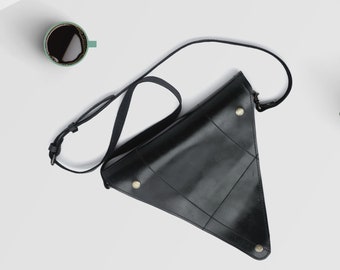 Bolso bandolera triangular, bolso minimalista con tubo de neumático reciclado ecológico para mujer, bolso minimalista cruzado para mujer, bolso para neumáticos, bolso de goma