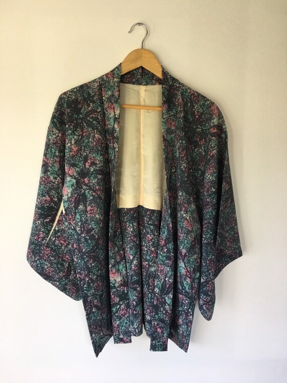 Vintage Japanese kimono Jacket, silk crepe Haori,