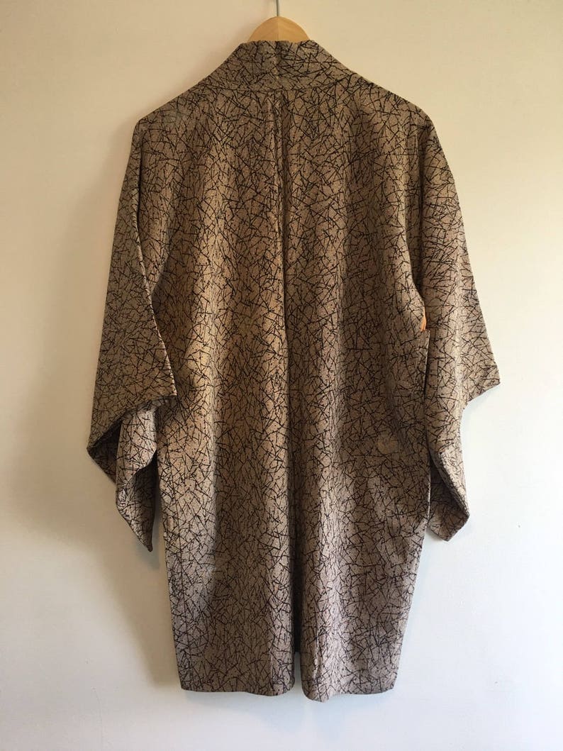 hobo Vintage Japanese kimono Jacket Silk crepe Haori black abstract lines red yellow dots on beige kimono jacket 0080 Haori jacket