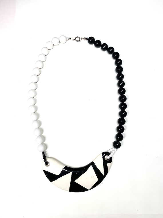 Black and white vintage necklace