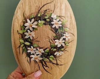 Hand-painted oval board in country house style