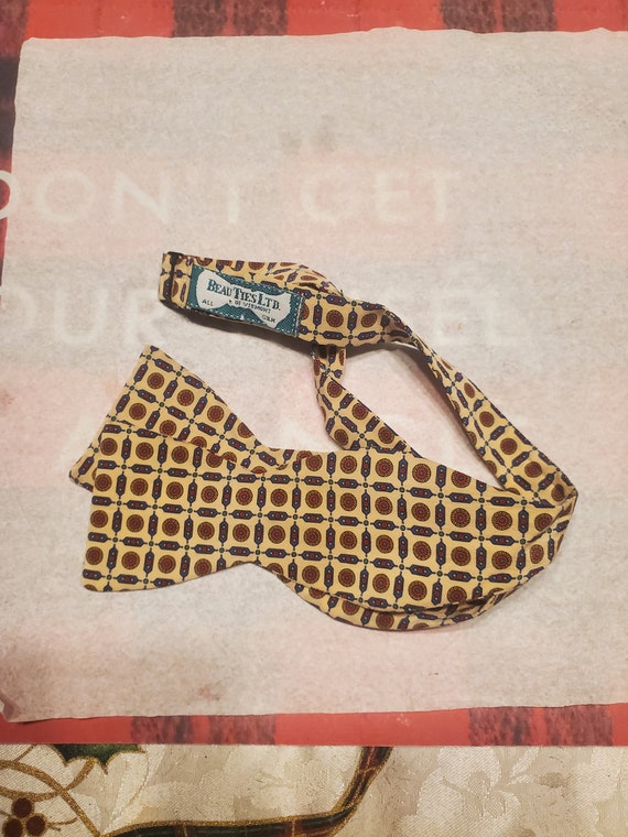 100% Silk 70s Bow Tie | Beau Ties LTD of Vermont