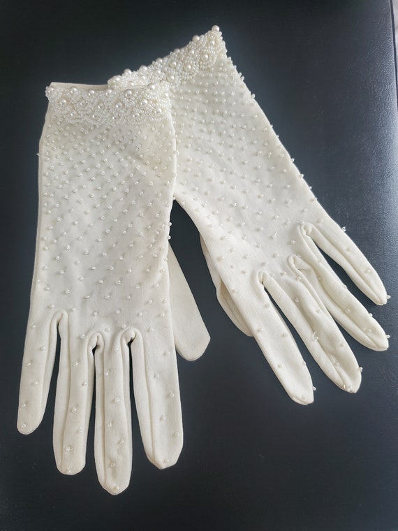 White Beaded Formal Ladies Gloves