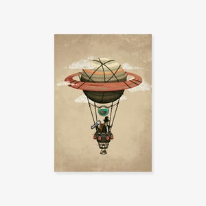 Könnte beinhalten: Illustration eines Heißluftballons mit einer planetenartigen Struktur obenauf, komplett mit Ringen. Eine Person mit Zylinder und Anzug befindet sich im Korb, mit einem Teleskop und Gepäck. Der Hintergrund ist beige mit Wolken.