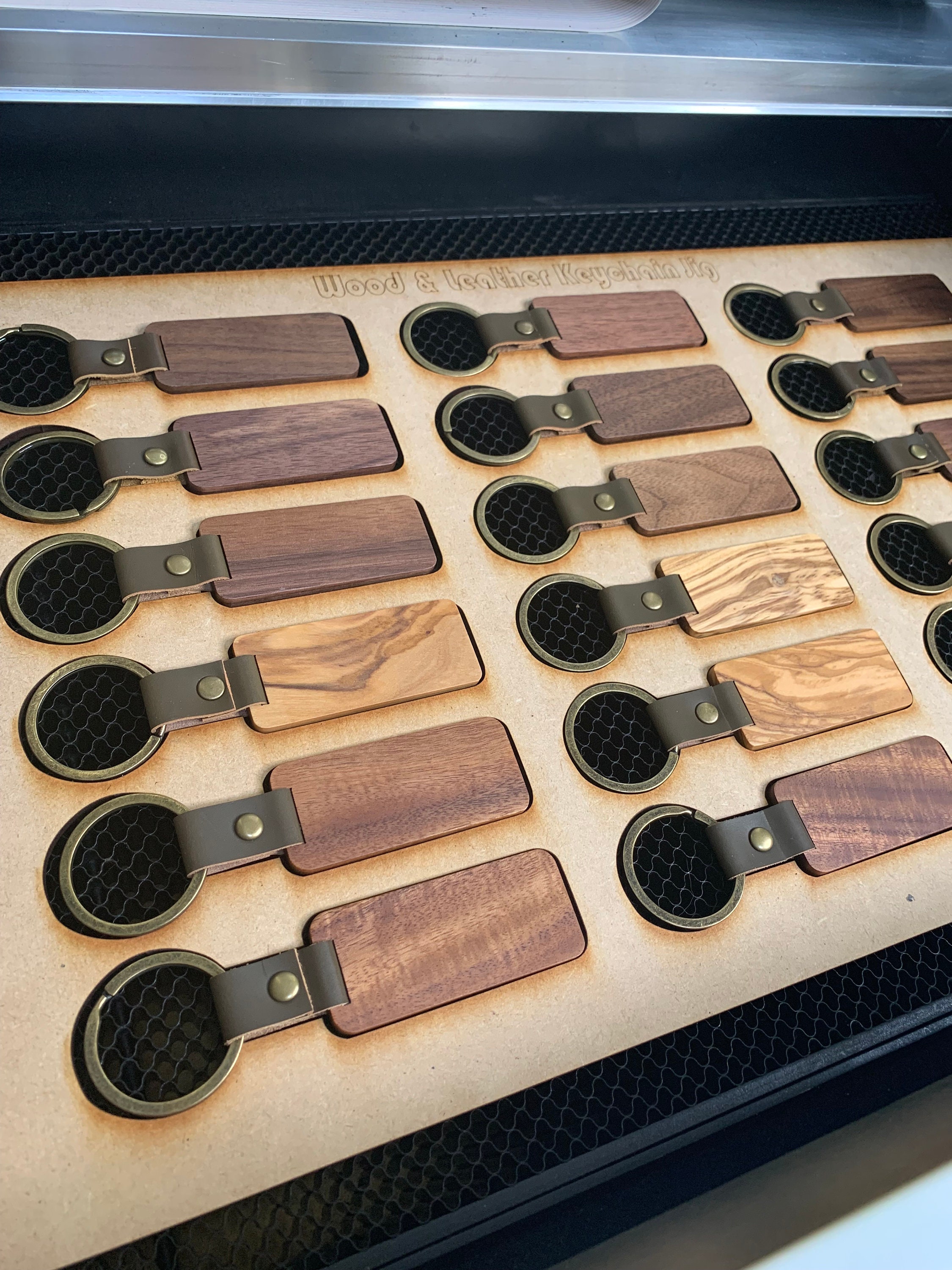 Wood Keychains (w/leather hardware) – Jay's Glowforge Laser Blanks