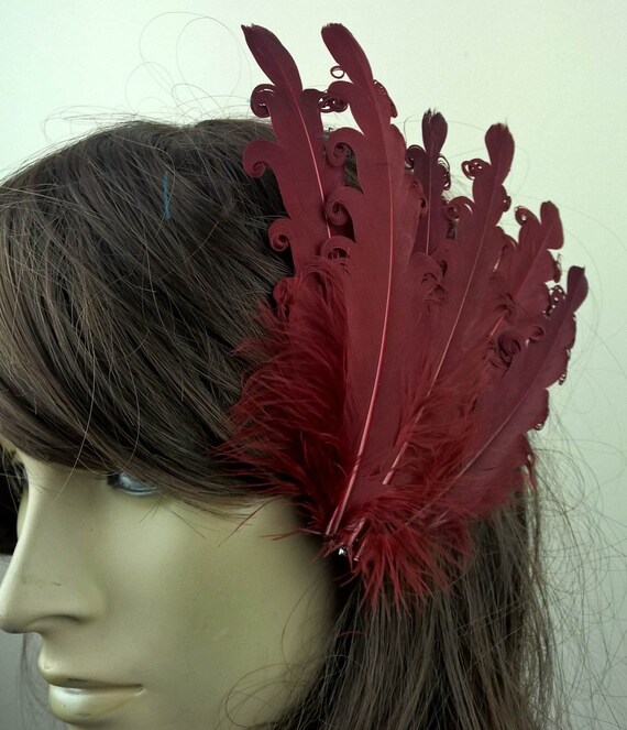 handmade dark red maroon feather fascinator millinery burlesque hair clip hen party wedding bridal ascot race fancy dress British