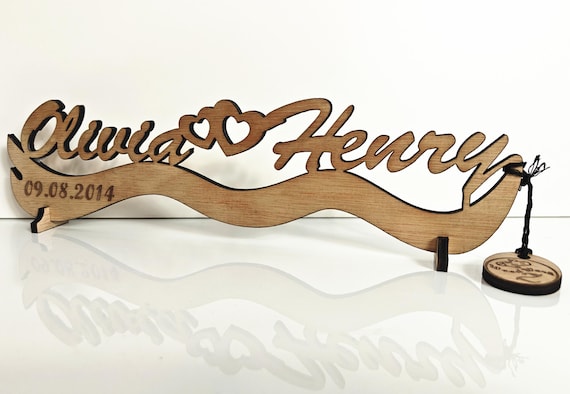 Personalised bespoke love heart laser cut engraved wood name word desk table stand free standing wall door plaque sign logo design service