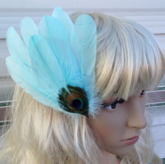 handmade blue peacock feather fascinator millinery burlesque hair clip hen party wedding bridal ascot race fancy dress British