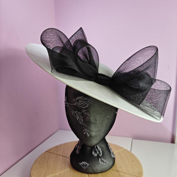 ivory off white black large fascinator millinery burlesque wedding hat headband party race cosplay handmade Kentucky Derby Royal Ascot