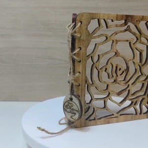 Carte de plaque de gravure laser en bois massif véritable sur mesure, faire-part de mariage, cadeau de Noël pour anniversaire de la Saint-Valentin