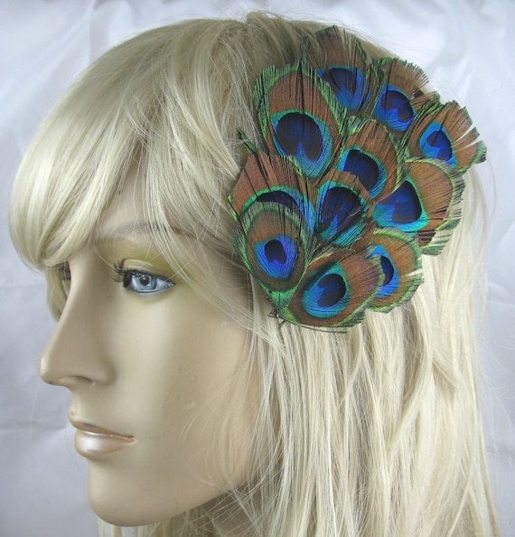 handmade peacock feather fascinator millinery burlesque hair clip hen party wedding bridal ascot race fancy dress British