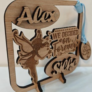 Gepersonaliseerde custom made lasergesneden gegraveerde houten naam woord bureau tafelstandaard vrijstaande muur plaquette verjaardagskaart teken logo ontwerp service