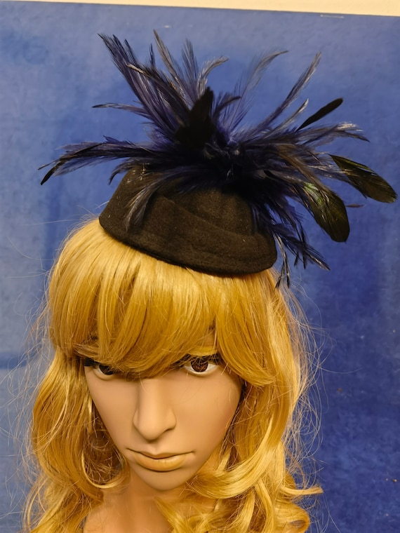 Navy black feather black pill box hat fascinator millinery burlesque hair clip hen party bridal ascot race fancy dress British