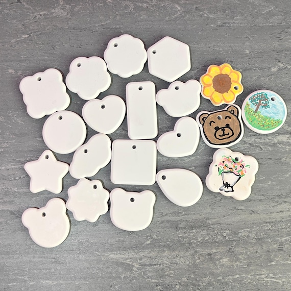 4pcs x DIY art craft acrylic oil water painting white eco resin powder casting jewellery pendant necklace key chain animal flower shape