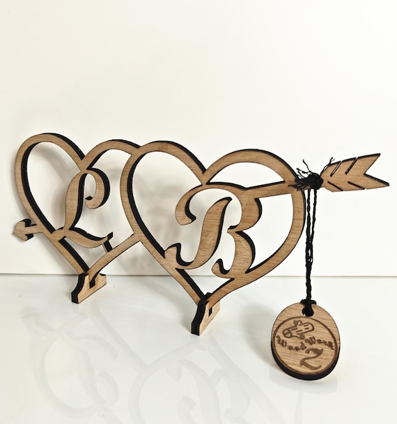 Personalised bespoke custom made heart laser cut engraved wood letters name word desk table stand wall door plaque sign logo design service