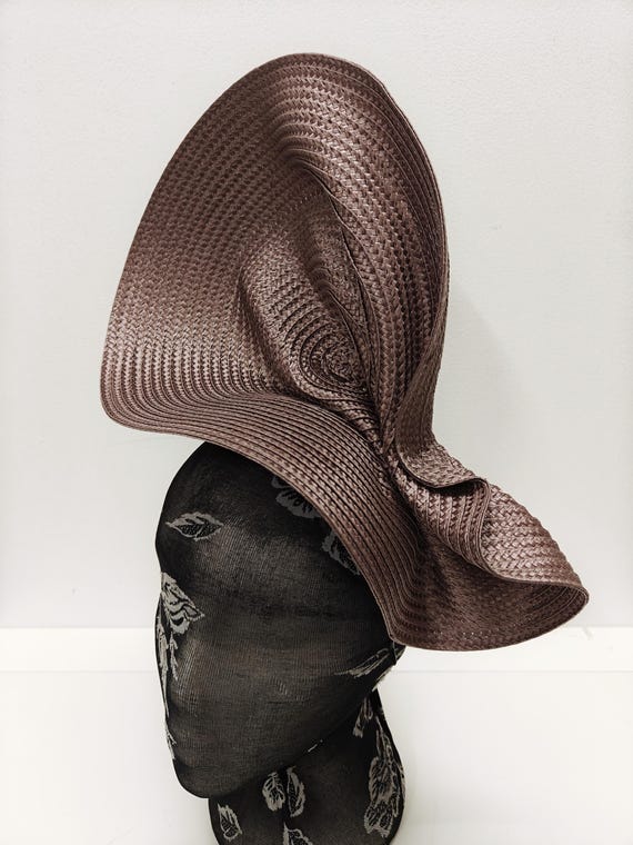 light brown beige large straw fascinator millinery burlesque wedding hat on headband ascot party race cosplay handmade unique design