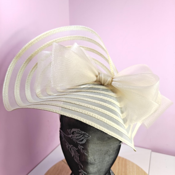 ivory cream large fascinator millinery burlesque wedding hat headband party race cosplay handmade Kentucky Derby Royal Ascot