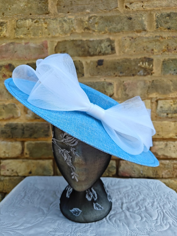 light blue white large fascinator millinery burlesque wedding hat headband party race cosplay handmade Kentucky Derby Royal Ascot