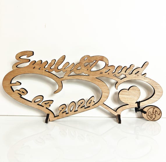 Personalised bespoke love heart laser cut engraved wood name word desk table stand free standing wall door plaque sign logo design service