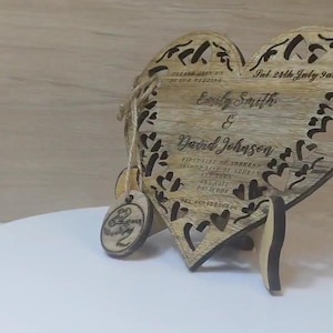 Maßgeschneiderte personalisierte echte harte Massivholz Lasergravur Plakette Karte Hochzeitseinladung Valentinstag Jahrestag Weihnachtsgeschenk Geschenk