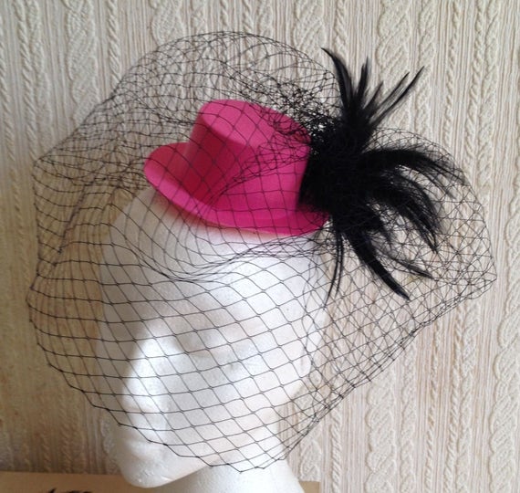 black feather french veil veiling pink mini top hat fascinator millinery burlesque hair clip hen party bridal ascot race fancy dress British