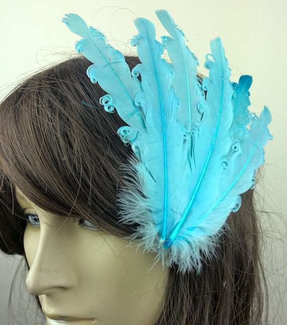 handmade blue feather fascinator millinery burlesque hair clip hen party wedding bridal ascot race fancy dress British