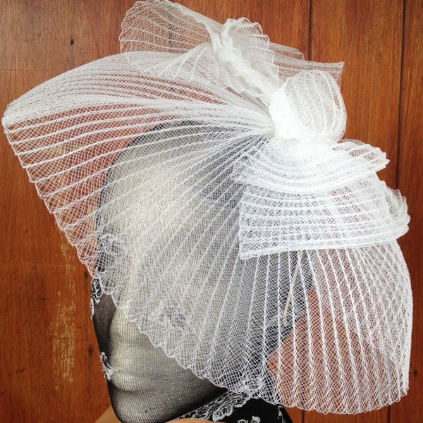 white fascinator millinery burlesque headband wedding hat hair piece