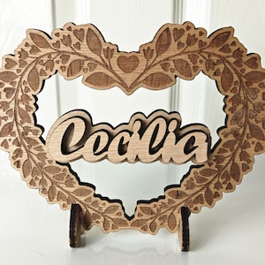 Gepersonaliseerde op maat gemaakte laser gesneden graveer hart houten naam woord bureau tafelstandaard vrijstaande muur deur plaquette kaart bord logo ontwerpservice