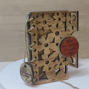 Op maat gemaakte gepersonaliseerde echt hard massief hout lasergravure plaque kaart huwelijksuitnodiging valentijn verjaardag kerstcadeau aanwezig