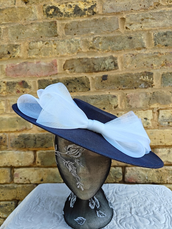 navy blue white large fascinator millinery burlesque wedding hat headband party race cosplay handmade Kentucky Derby Royal Ascot