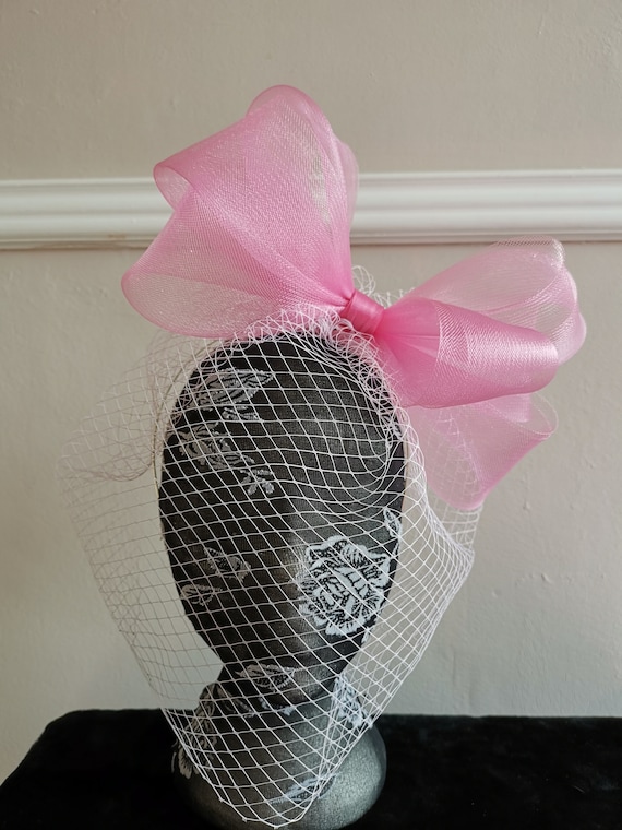 baby pale light pink veil veiling crin fascinator millinery burlesque headband wedding hat hair piece