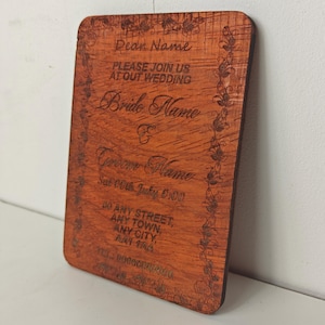 Maßgeschneiderte echte harte massive Padauk Holz Laser Gravur Plakette Karte Hochzeitseinladung Valentinstag Jahrestag Weihnachtsgeschenk