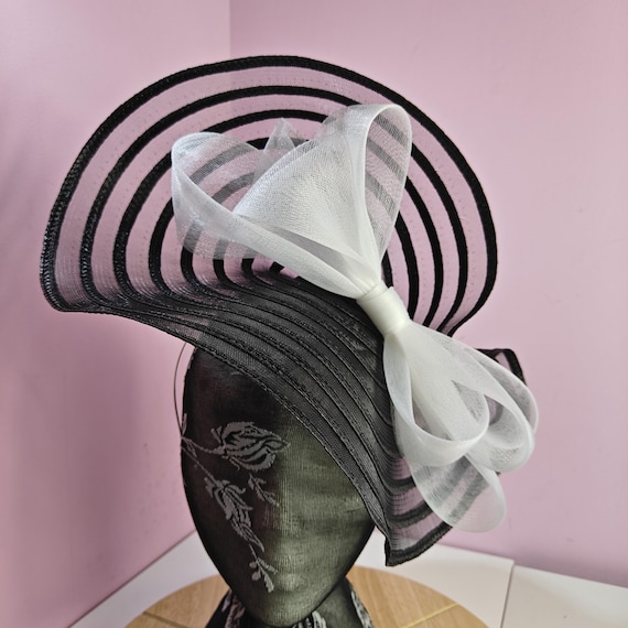 black white large fascinator millinery burlesque wedding hat headband party race cosplay handmade Kentucky Derby Royal Ascot