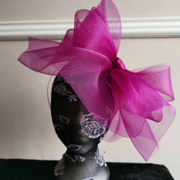 plum dark pink purple veil veiling crin fascinator millinery burlesque headband wedding hat hair piece