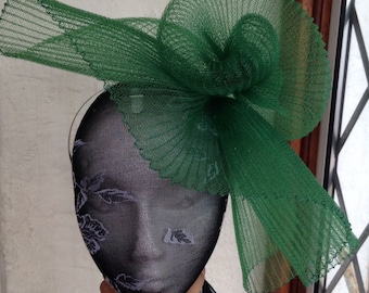 green feather fascinator millinery burlesque headband wedding hat hair piece