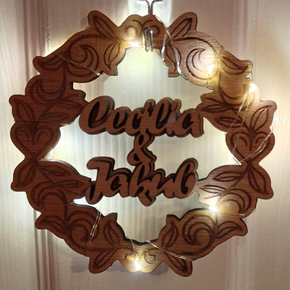 Personalised bespoke laser cut engrave wood name word desk table stand free standing wall door plaque card sign logo design fairy light