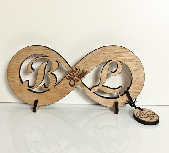 Personalised bespoke custom made laser cut engraved wood letters name word desk table stand wall door plaque sign logo design service