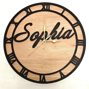 Reloj de pared personalizado de madera cortado con láser, grabado en negro, con nombre, palabra, letra, mensaje, regalo de cumpleaños, aniversario de bodas