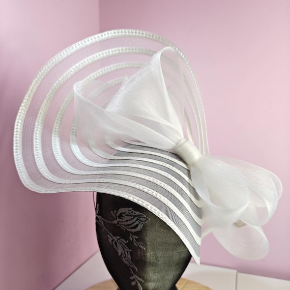 white large fascinator millinery burlesque wedding hat headband party race cosplay handmade Kentucky Derby Royal Ascot