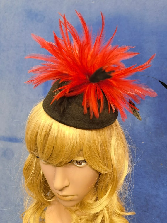 Red black feather black pill box hat fascinator millinery burlesque hair clip hen party bridal ascot race fancy dress British