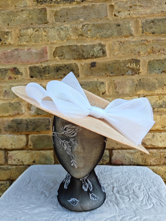 champagne white large fascinator millinery burlesque wedding hat headband party race cosplay handmade Kentucky Derby Royal Ascot