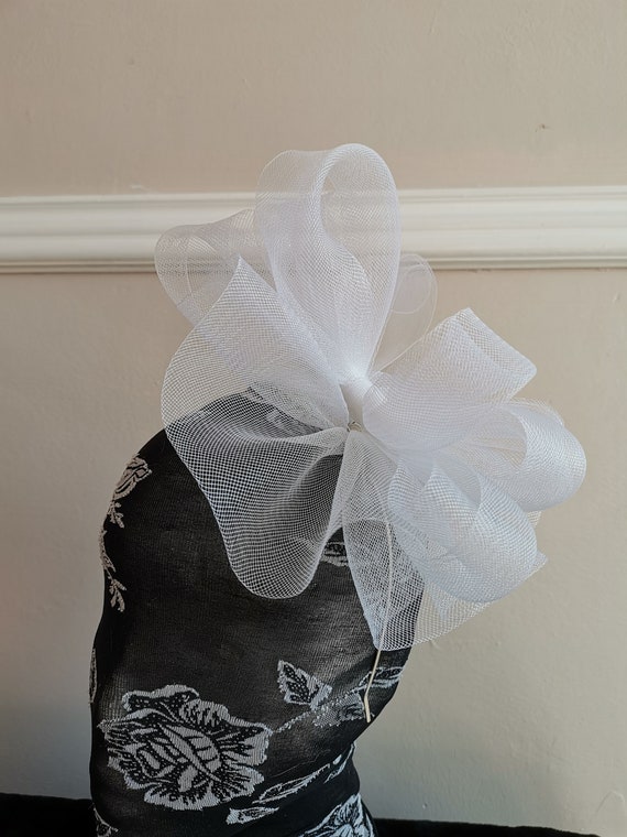 white crin fascinator millinery burlesque headband wedding hat hair piece